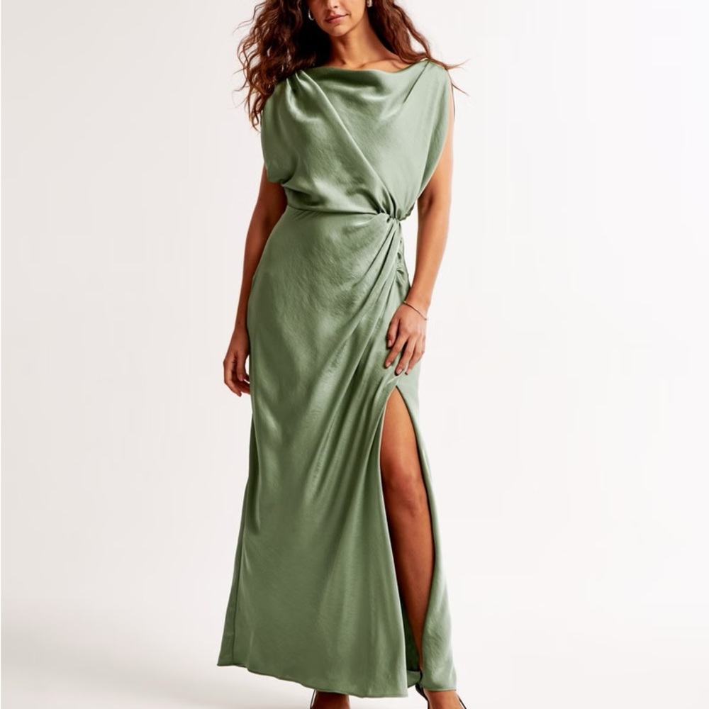 Green wedding guest dress. Also bump friendly